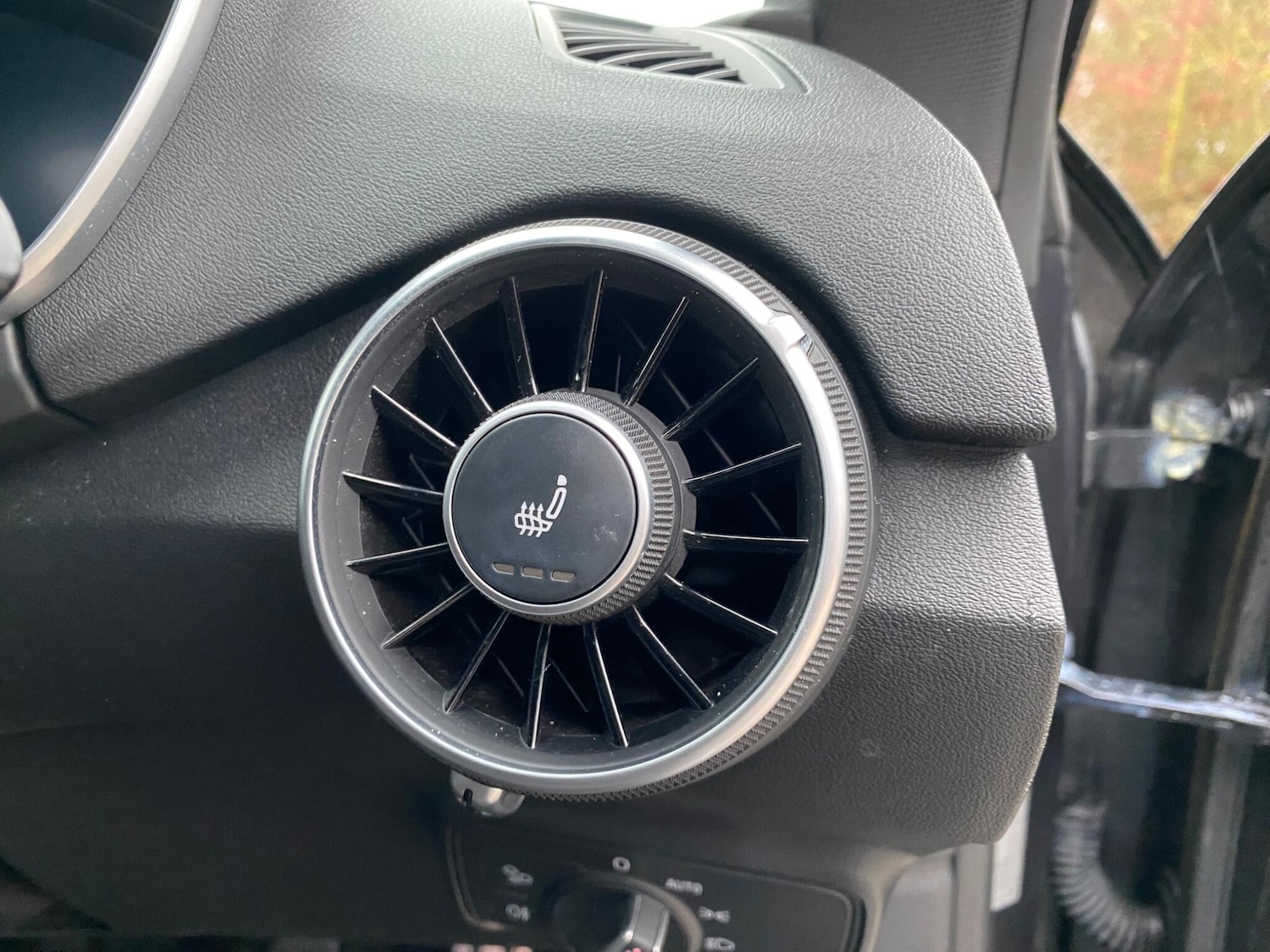 Used Audi TT 2016 for sale - 77537464: Photo 37