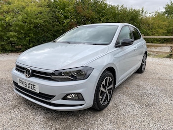 Used Volkswagen Polo 2019 for sale - 75949162: Photo