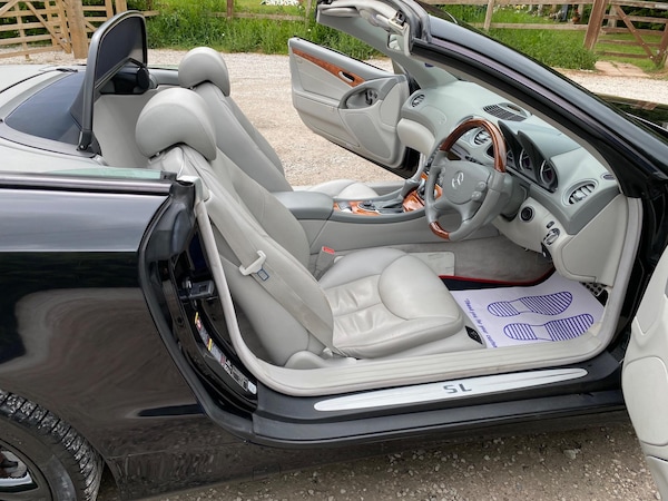 Used Mercedes-Benz SL 2005 for sale - 74965155: Photo 18