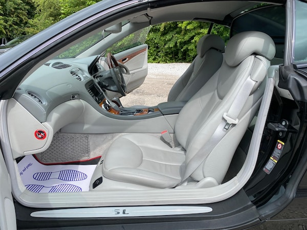 Used Mercedes-Benz SL 2005 for sale - 74965155: Photo 20