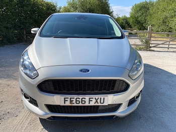 Used Ford S-Max 2016 for sale - 79256024: Photo