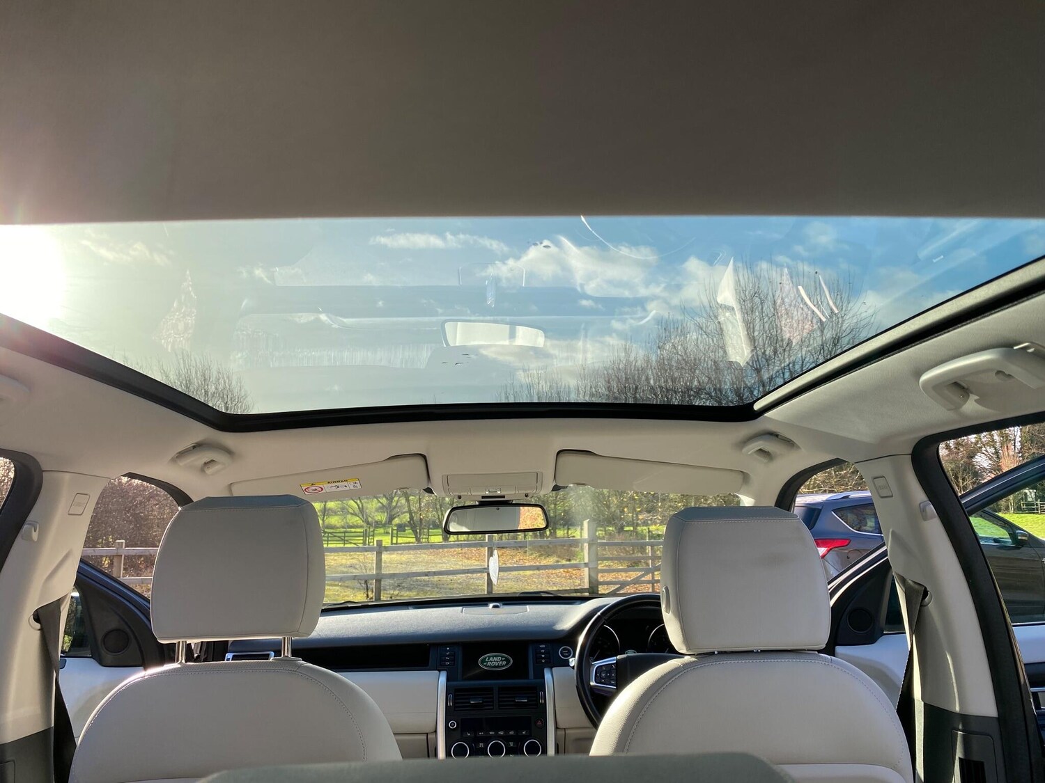 Used Land Rover Discovery Sport 2019 for sale - 76865842: Photo 42