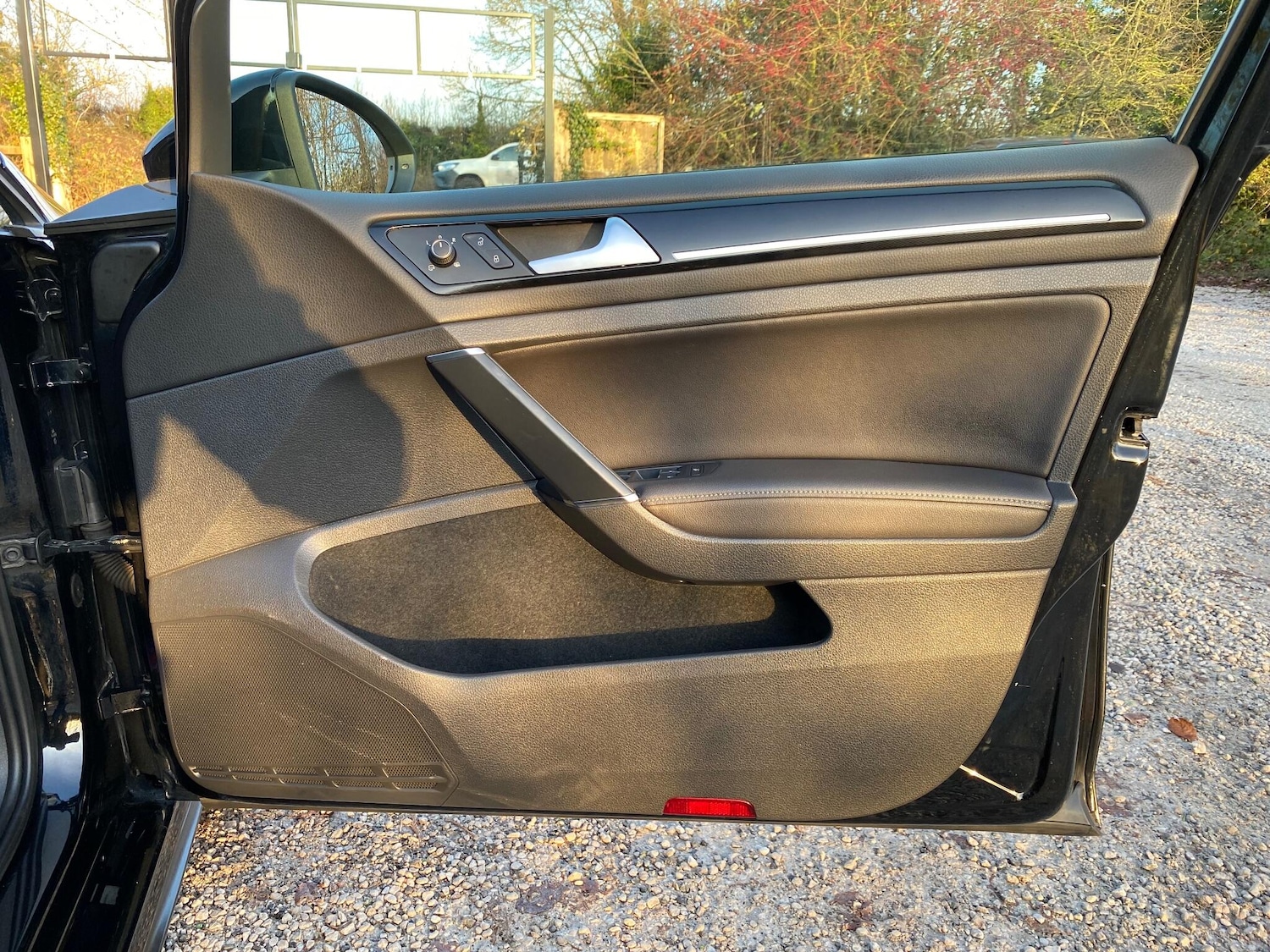 Used Volkswagen Golf 2014 for sale - 77039737: Photo 28