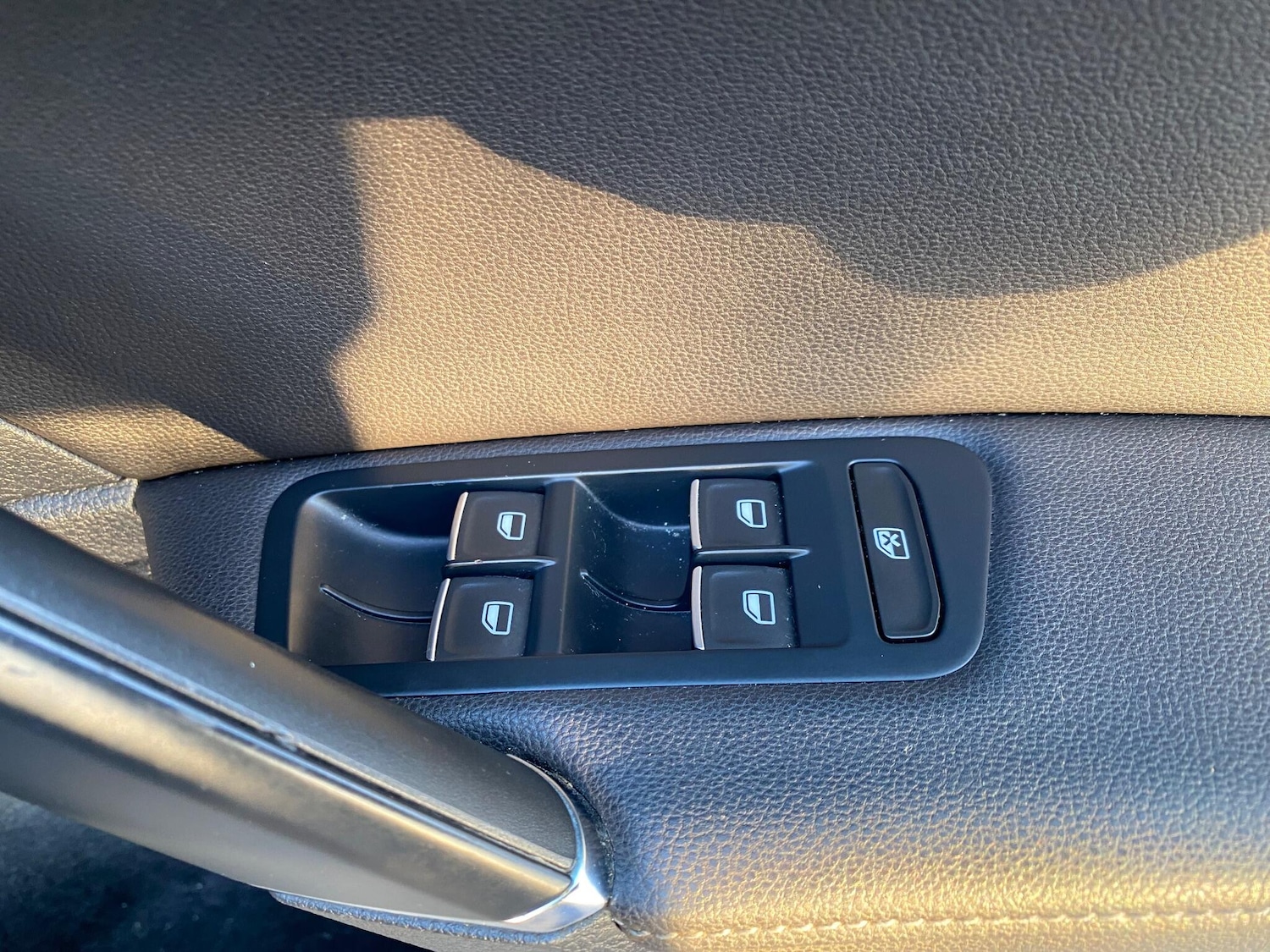 Used Volkswagen Golf 2014 for sale - 77039737: Photo 33