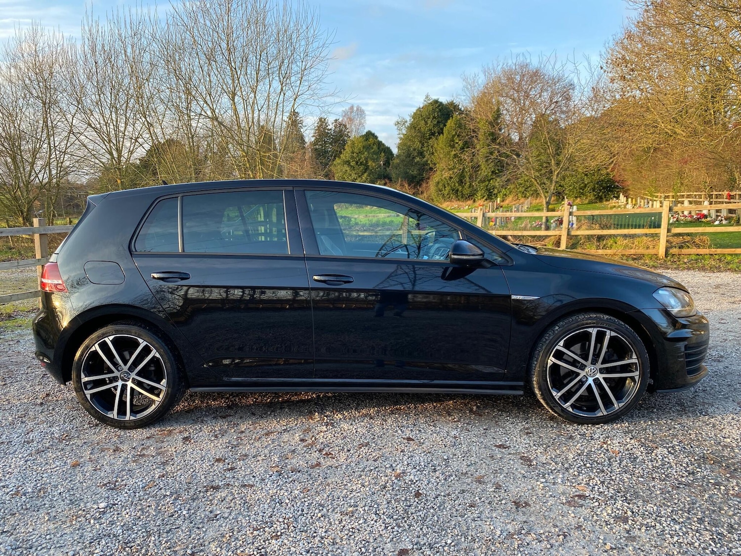 Used Volkswagen Golf 2014 for sale - 77039737: Photo 8