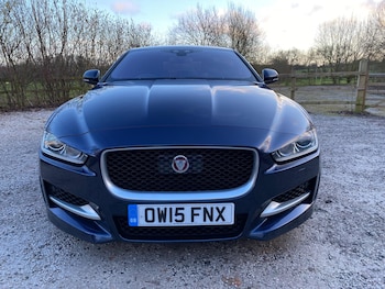Used Jaguar XE 2015 for sale - 77440915: Photo