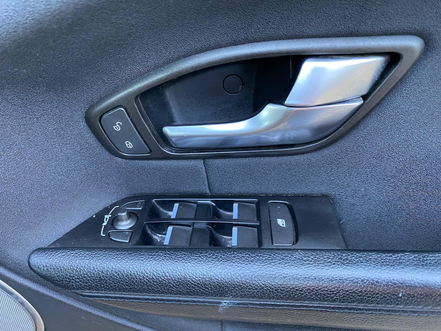 Used Land Rover Range Rover Evoque for sale - 77753079: Photo 33