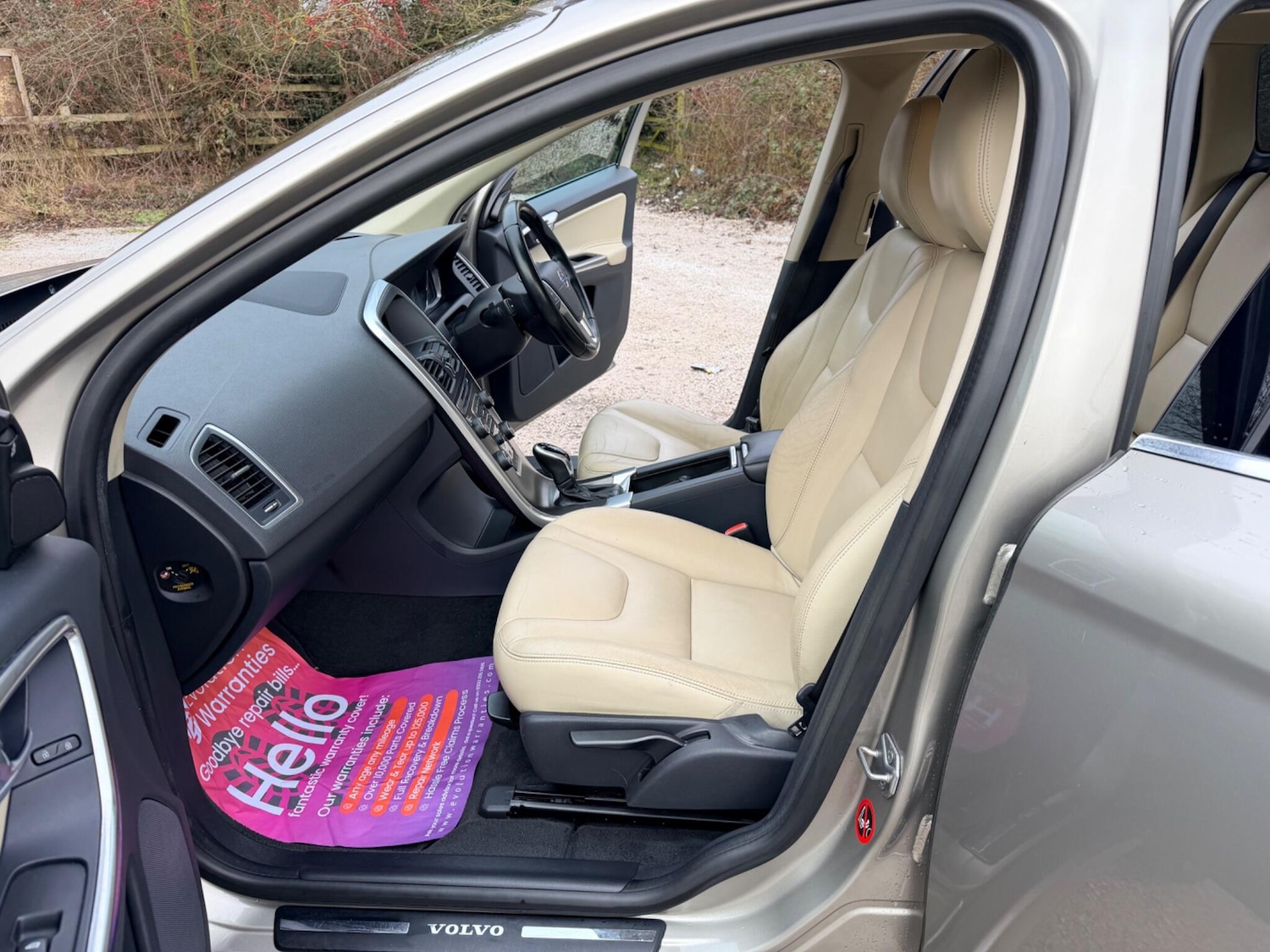 Used Volvo XC60 2014 for sale - 77330449: Photo 16