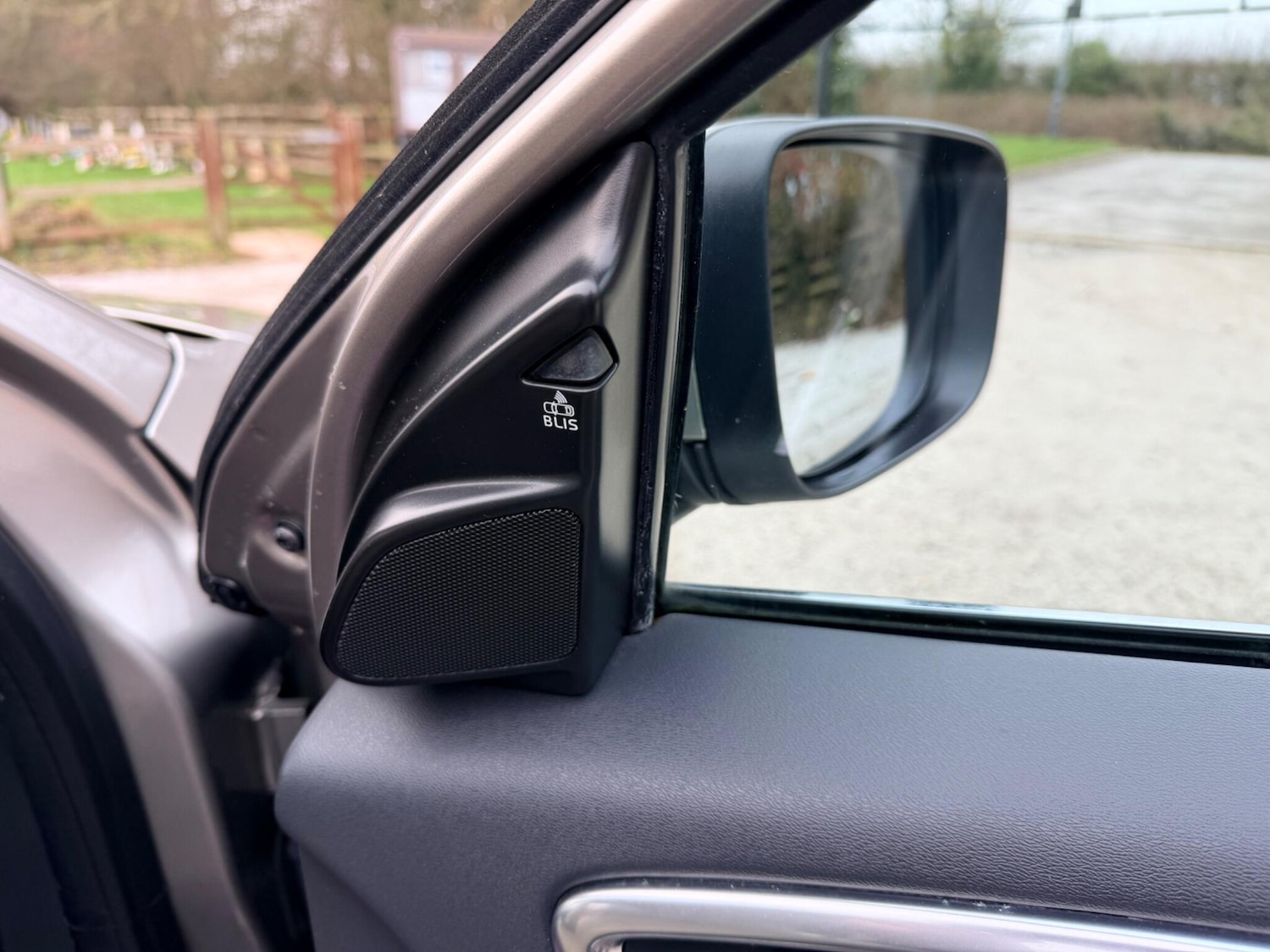 Used Volvo XC60 2014 for sale - 77330449: Photo 34