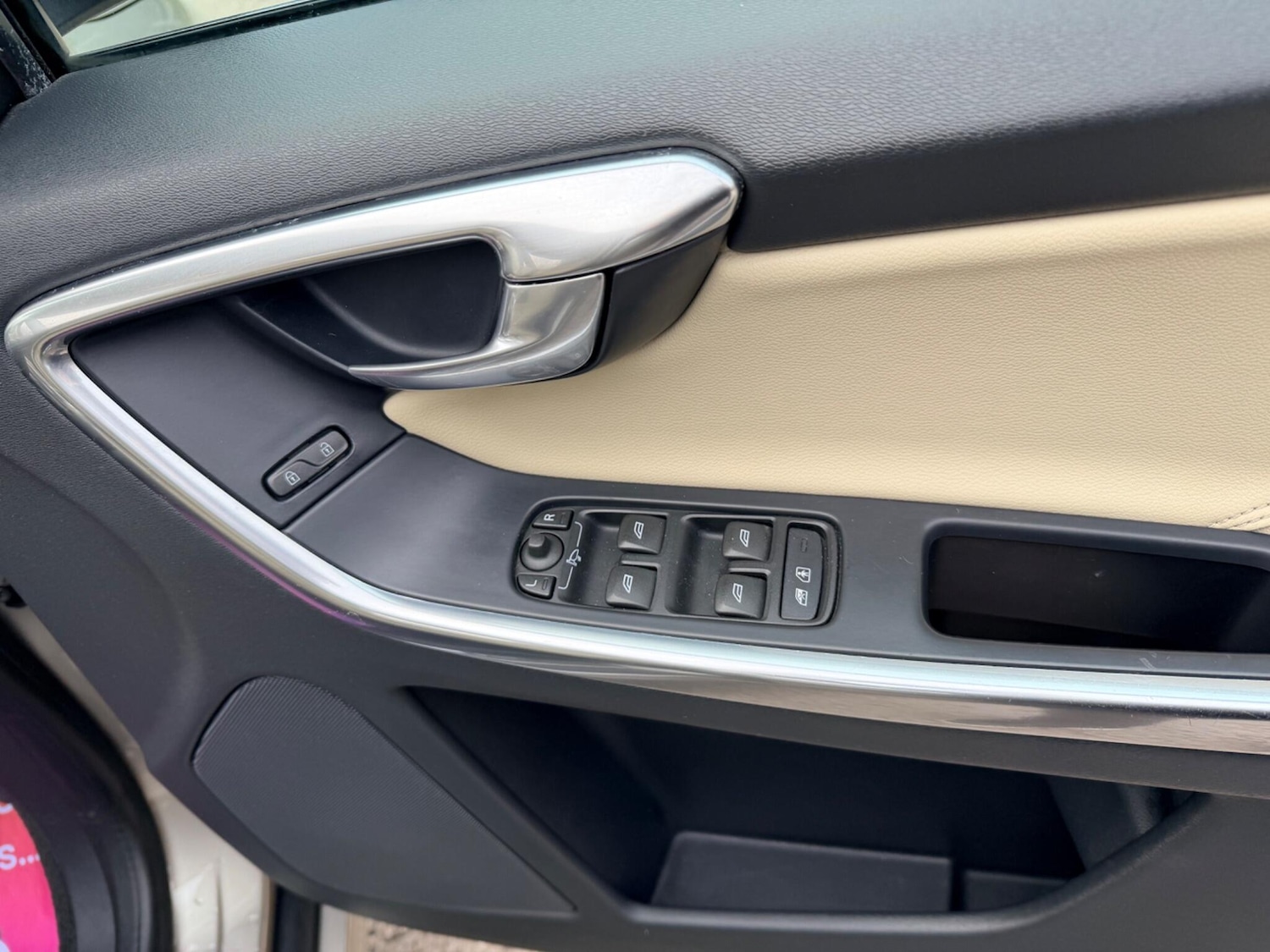 Used Volvo XC60 2014 for sale - 77330449: Photo 35