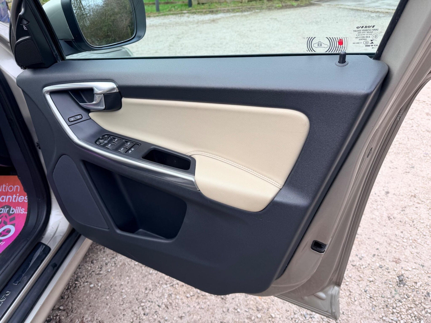 Used Volvo XC60 2014 for sale - 77330449: Photo 36