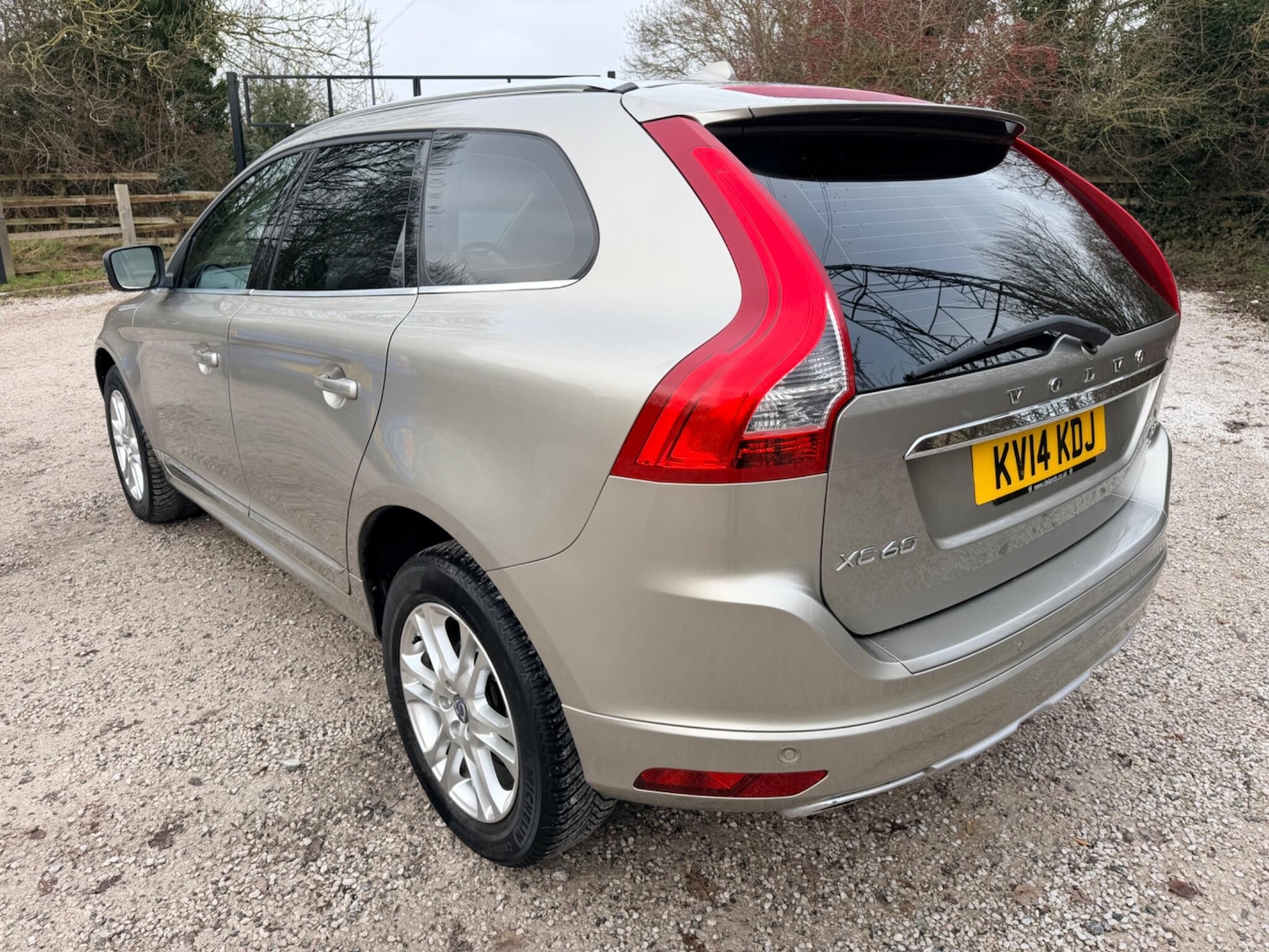 Used Volvo XC60 2014 for sale - 77330449: Photo 7
