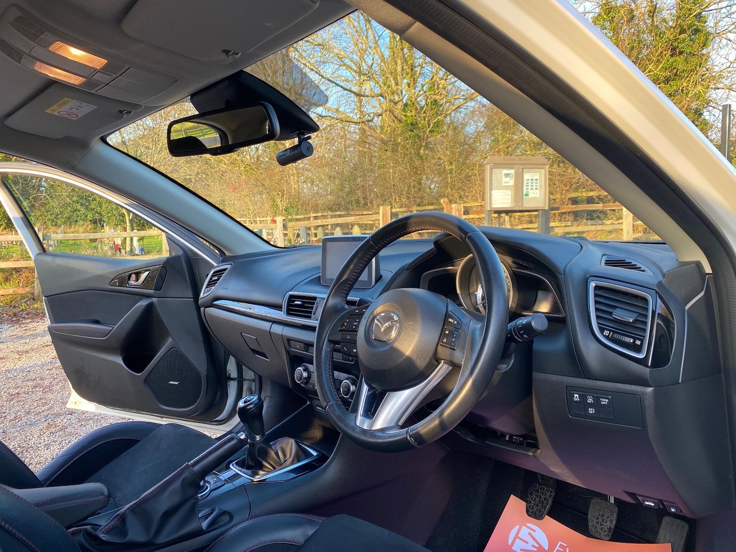 Used Mazda Mazda3 2016 for sale - 77040992: Photo 9