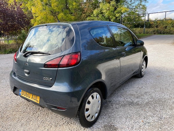Used Mitsubishi Colt 2010 for sale - 76214322: Photo 7