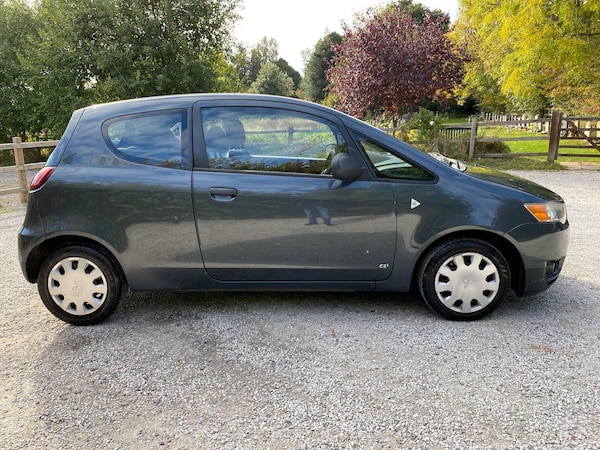 Used Mitsubishi Colt 2010 for sale - 76214322: Photo 8