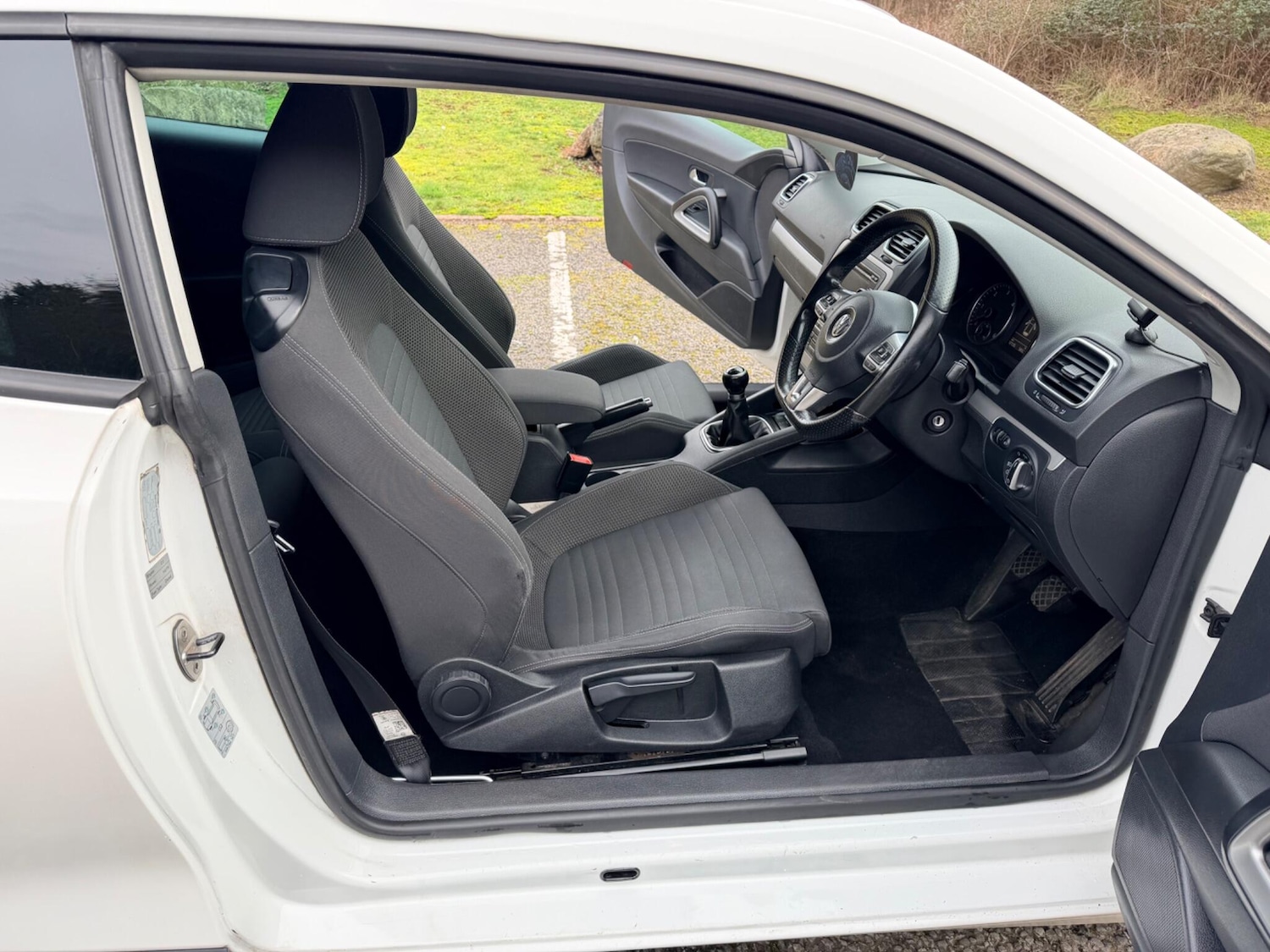 Used Volkswagen Scirocco 2011 for sale - 77598054: Photo 18