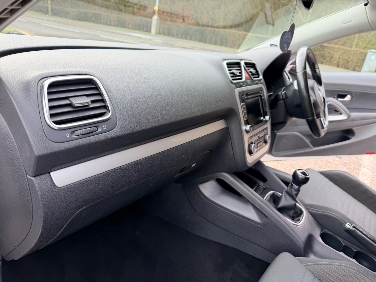 Used Volkswagen Scirocco 2011 for sale - 77598054: Photo 23