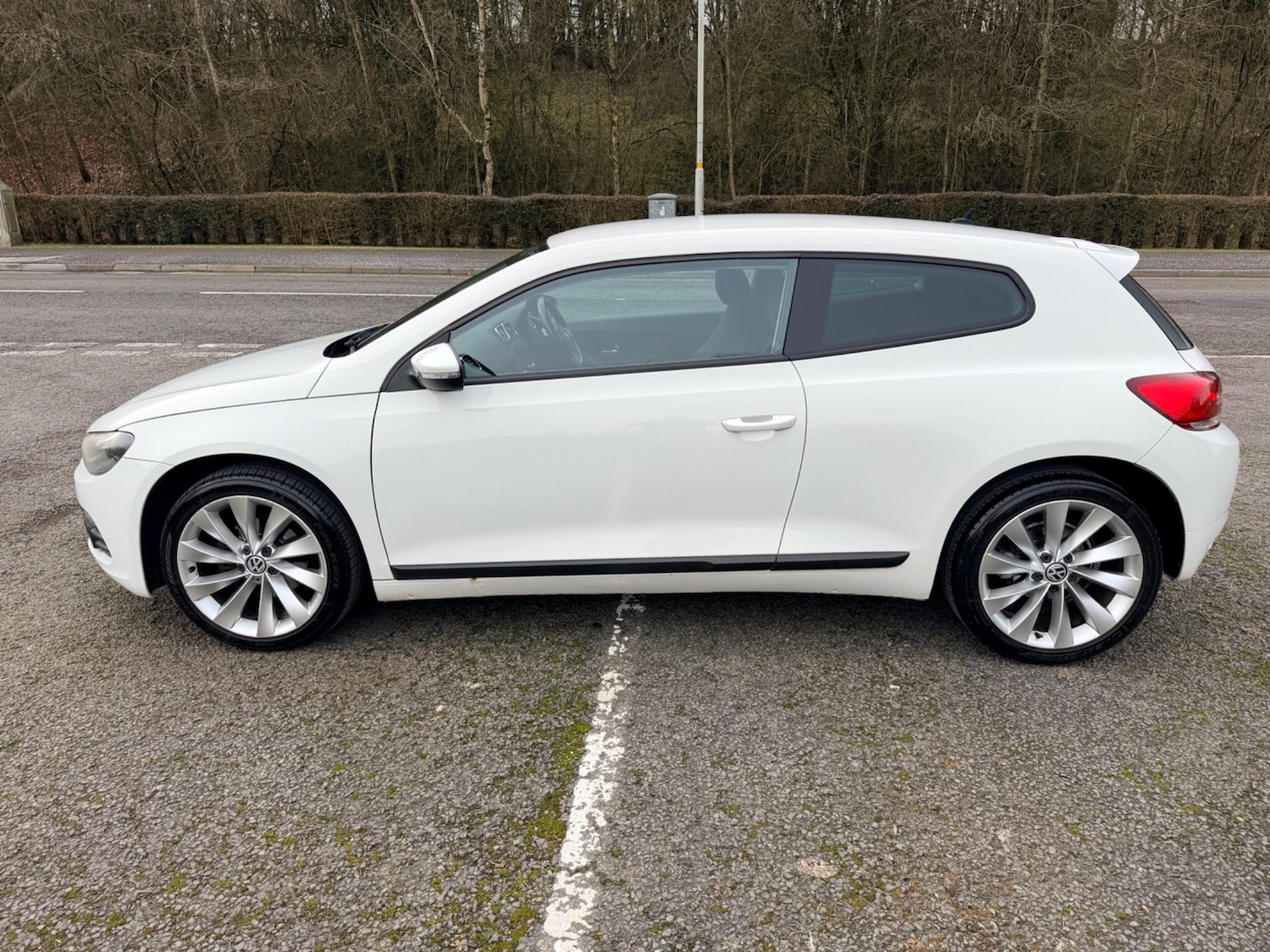 Used Volkswagen Scirocco 2011 for sale - 77598054: Photo 4