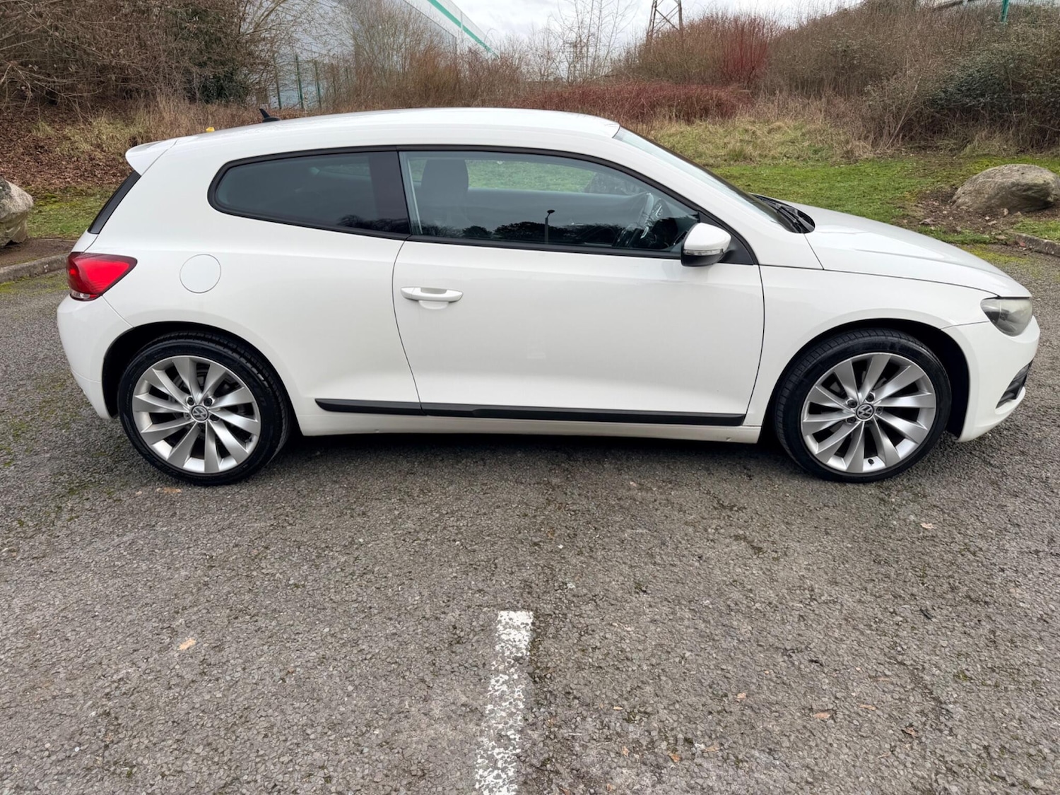 Used Volkswagen Scirocco 2011 for sale - 77598054: Photo 8