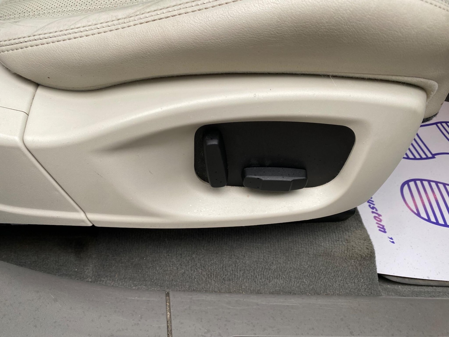 Used Jaguar F-Pace 2017 for sale - 78185716: Photo 36