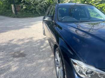 2013 (13) - 330d Luxury 5dr Step Auto