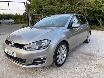 Used Volkswagen Golf 2016 for sale - 76013532: Photo