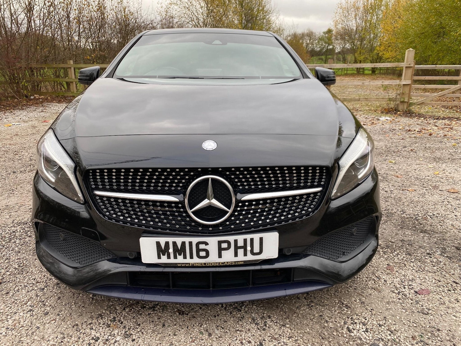 Used Mercedes-Benz A-Class for sale - 76727301: Photo 2