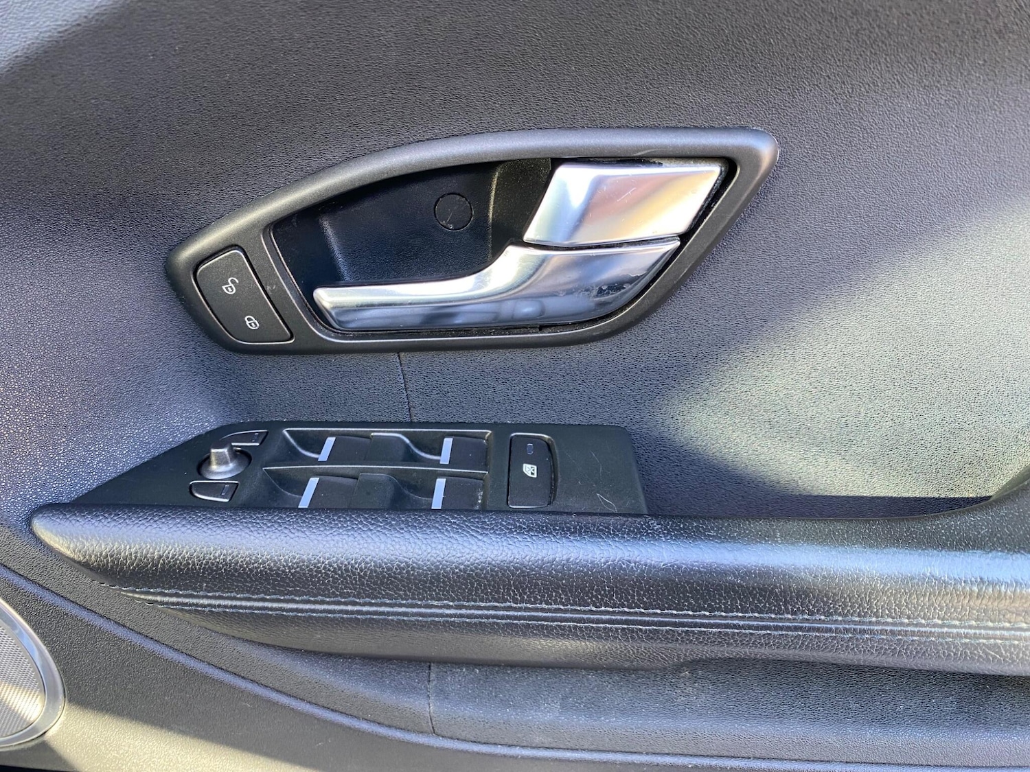 Used Land Rover Range Rover Evoque for sale - 77925640: Photo 32