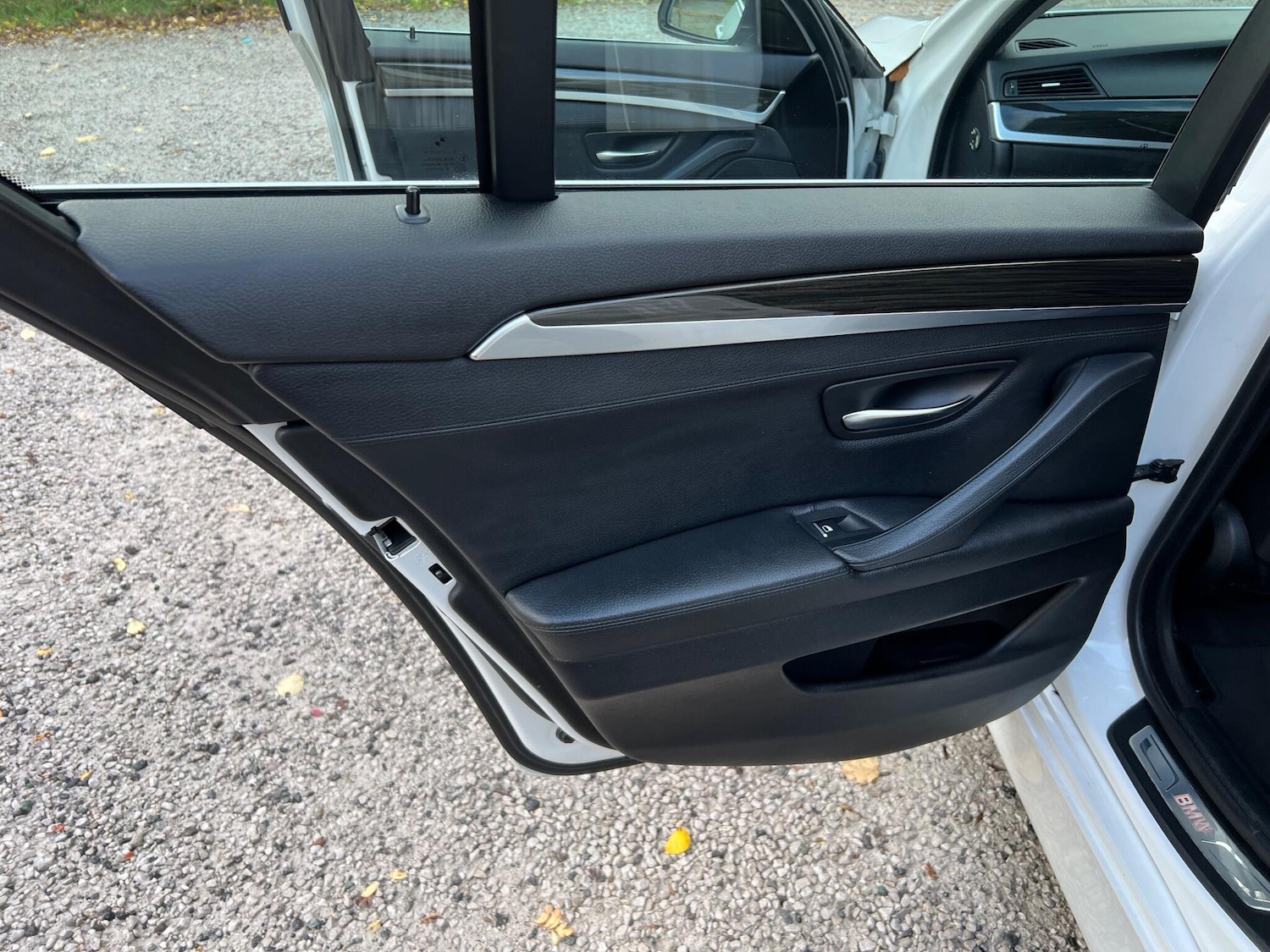 Used BMW 5 Series 2013 for sale - 76432204: Photo 33