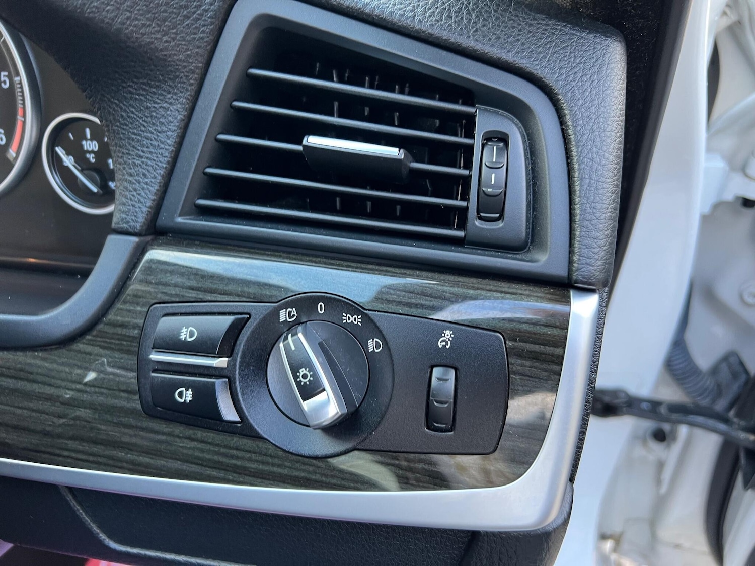 Used BMW 5 Series 2013 for sale - 76432204: Photo 43