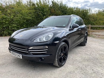 Used Porsche Cayenne 2014 for sale - 75719983: Photo