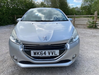 Used Peugeot 208 2014 for sale - 78481200: Photo