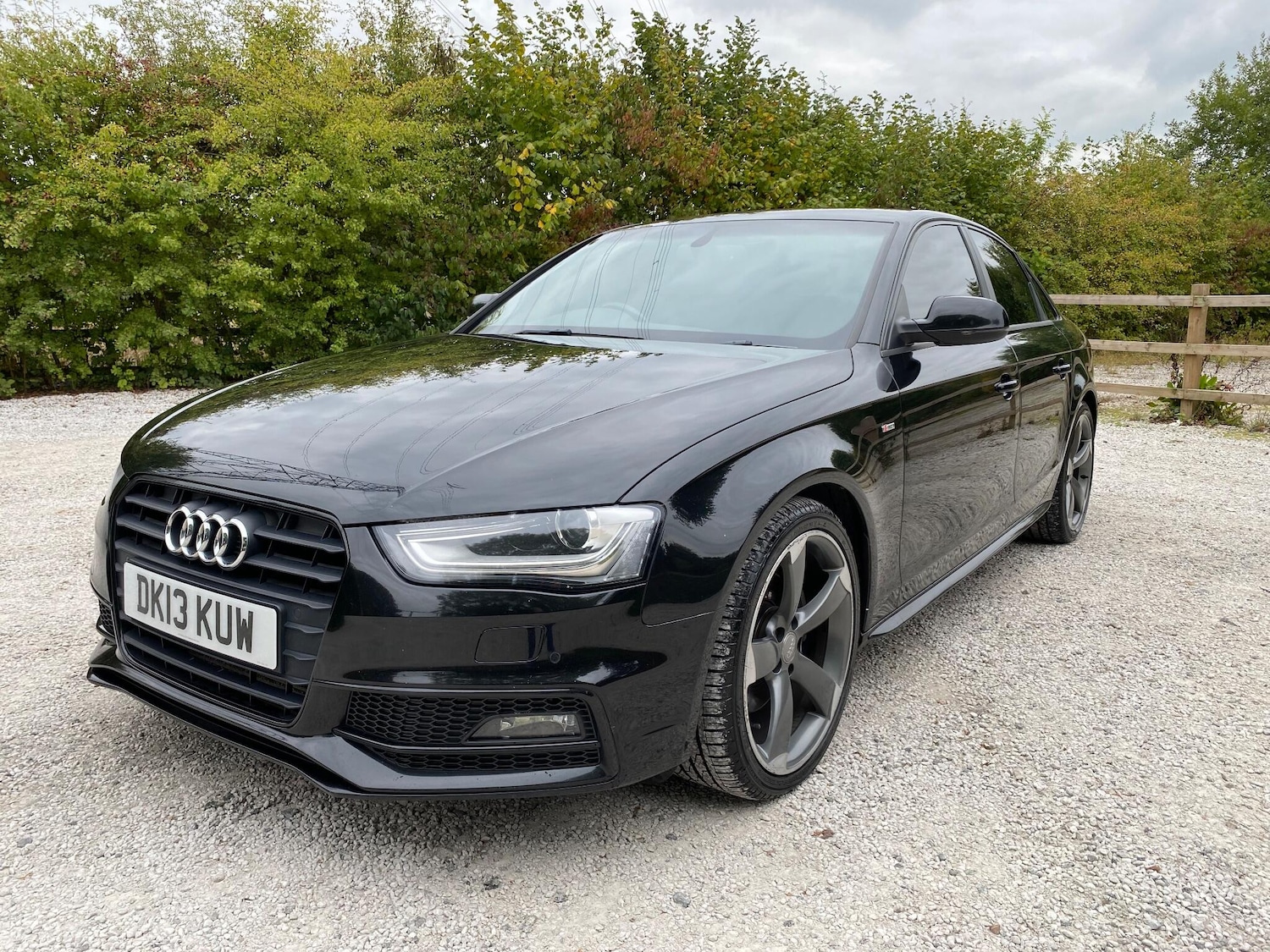 Used Audi A4 2013 for sale - 77057367: Photo 3