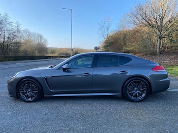 Used Porsche Panamera 2015 for sale - 77754038: Photo