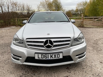 Used Mercedes-Benz C Class 2011 for sale - 76714373: Photo