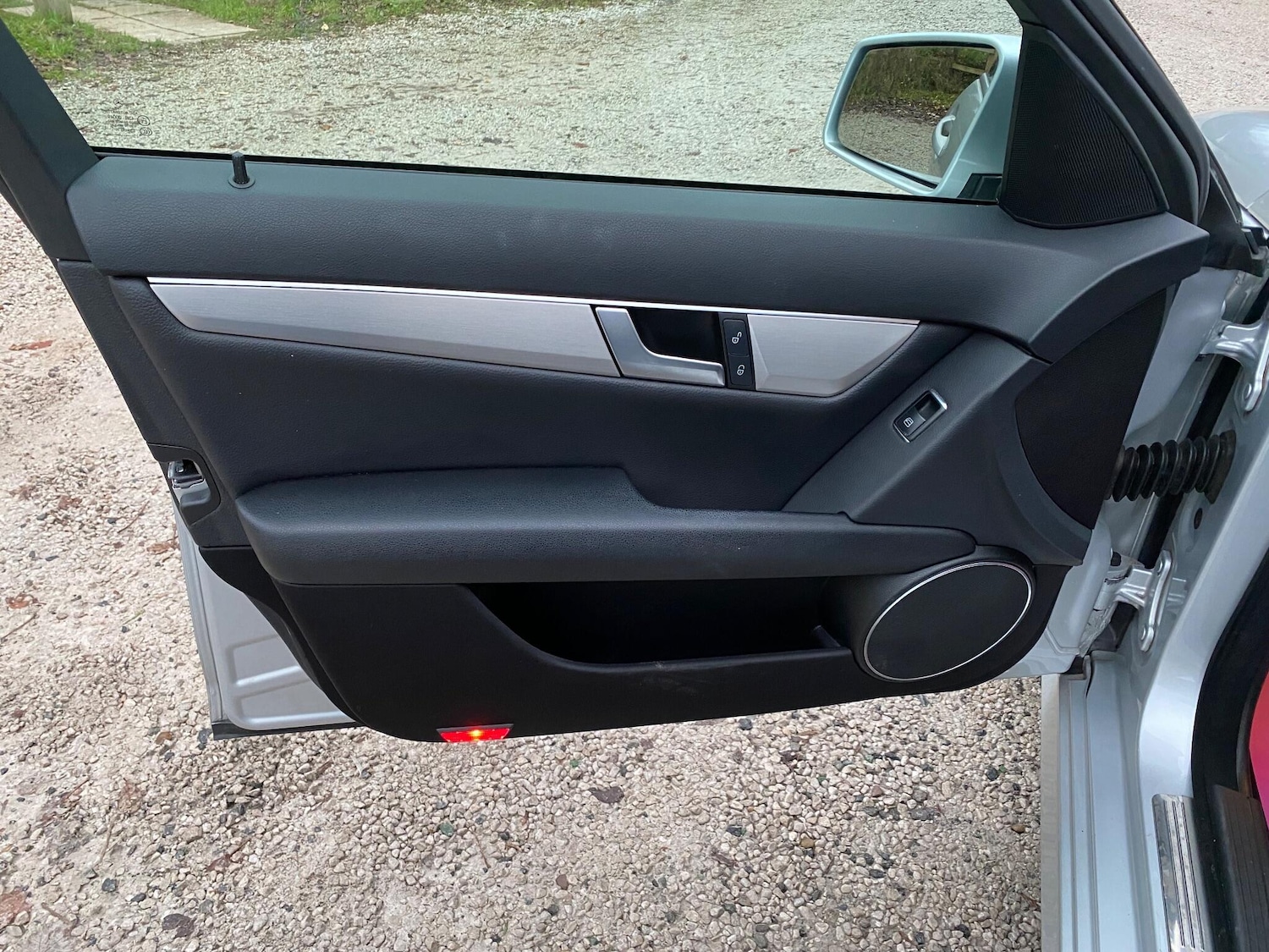 Used Mercedes-Benz C Class 2011 for sale - 76714373: Photo 32