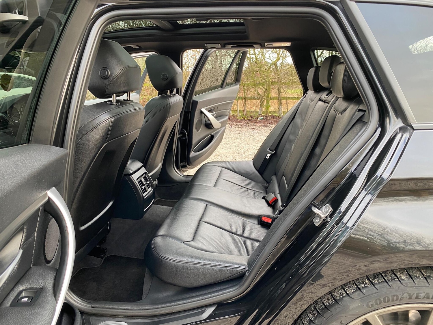 Used BMW 3 Series 2013 for sale - 77237690: Photo 15