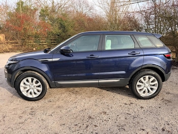 Used Land Rover Range Rover Evoque 2015 for sale - 77191820: Photo