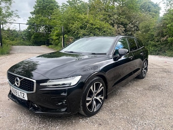 Used Volvo V60 2019 for sale - 78635674: Photo