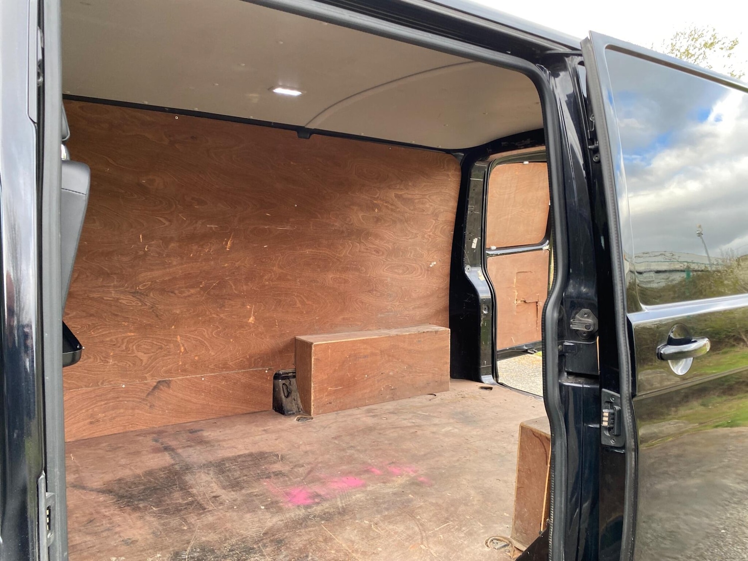 Used Volkswagen Transporter 2019 for sale - 78071912: Photo 14