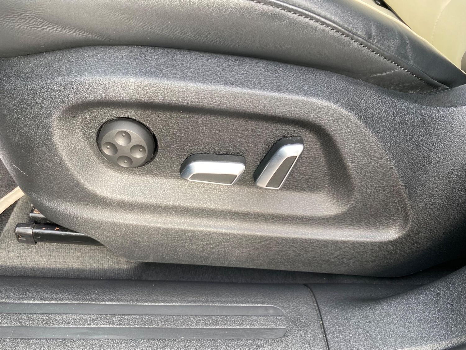 Used Audi Q5 2015 for sale - 78127357: Photo 37