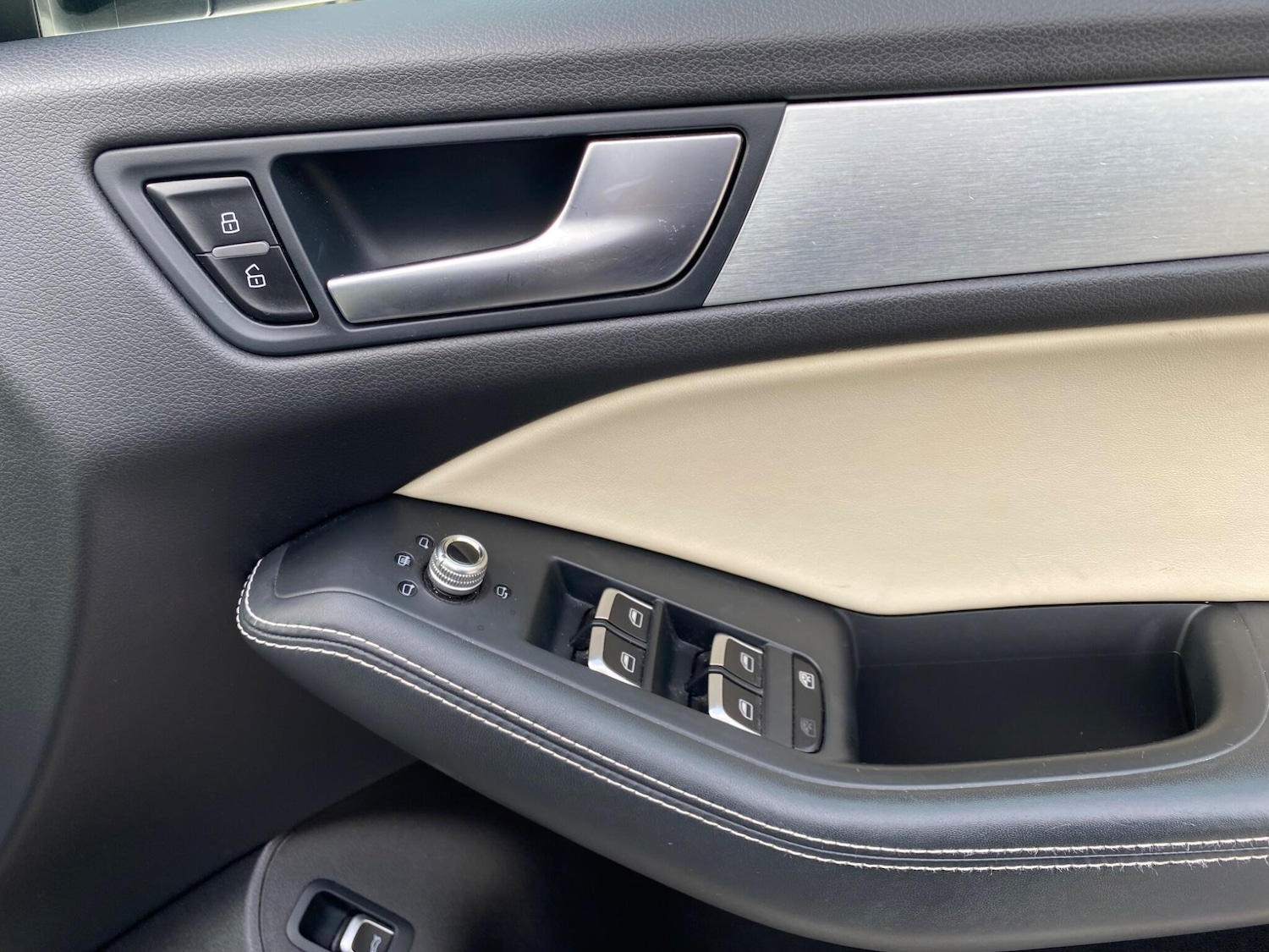 Used Audi Q5 2015 for sale - 78127357: Photo 38