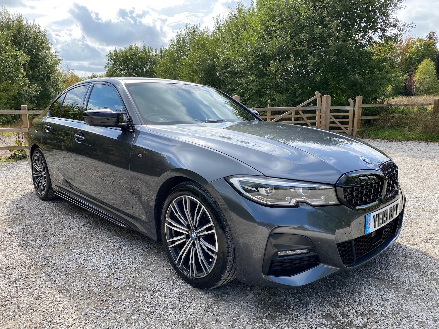 Used BMW 3 Series 2019 for sale - 76991949: Photo 1