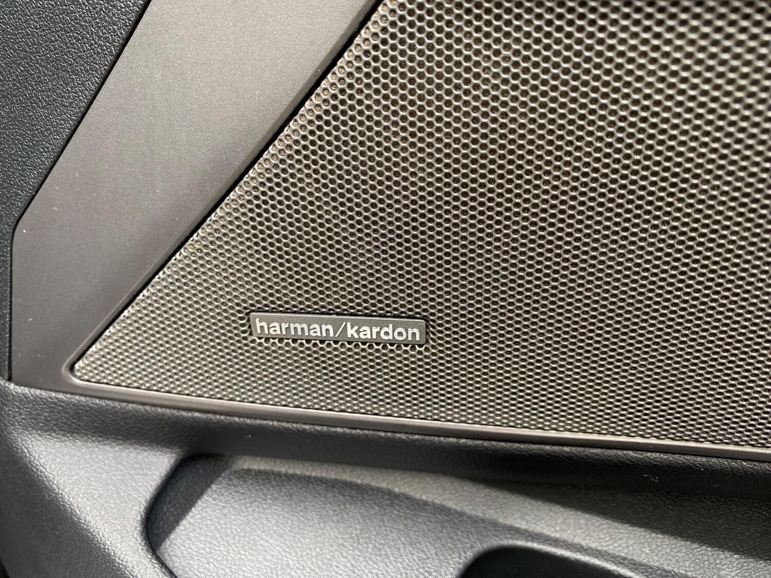 Used BMW 3 Series 2019 for sale - 76991949: Photo 37