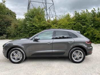 Used Porsche Macan 2015 for sale - 75519120: Photo