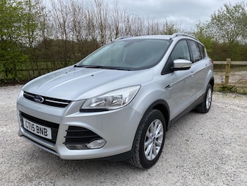 Used Ford Kuga 2015 for sale - 77970527: Photo