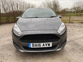 Used Ford Fiesta 2016 for sale - 77155372: Photo