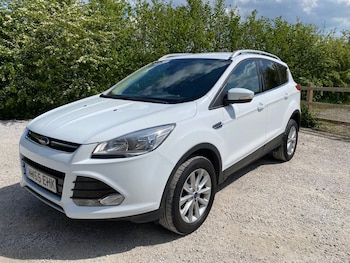 Used Ford Kuga 2015 for sale - 78405141: Photo