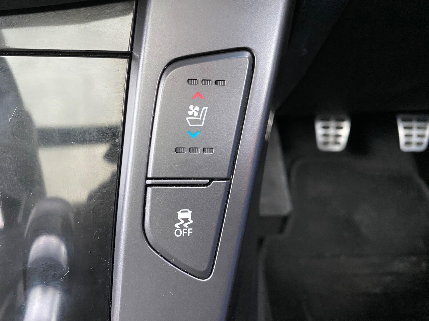 Used Hyundai i40 2016 for sale - 77682995: Photo 34