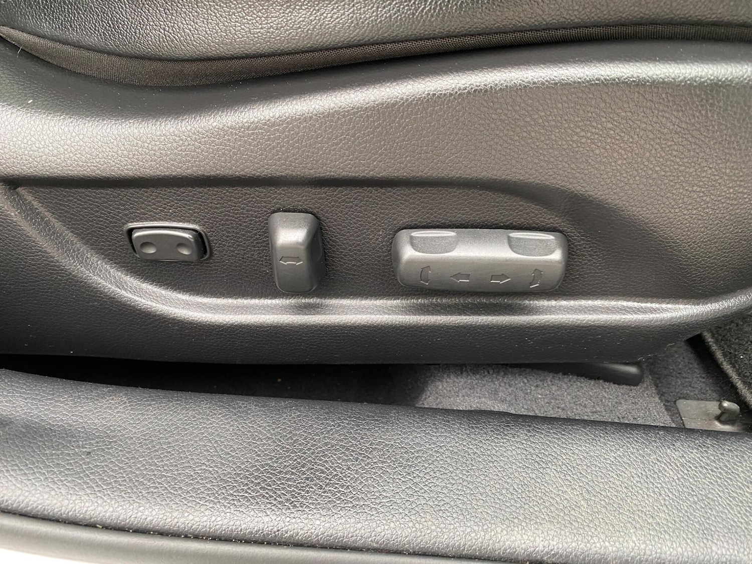 Used Hyundai i40 2016 for sale - 77682995: Photo 35